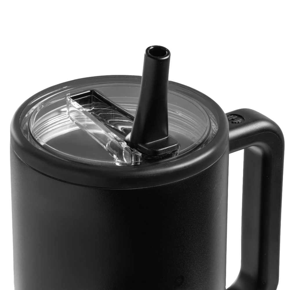 Black Traveler 32oz with Flip Straw and Clear Lid